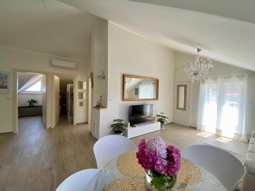 Appartement Casa Tra I Castelli à San Martino Alfieri Extérieur photo